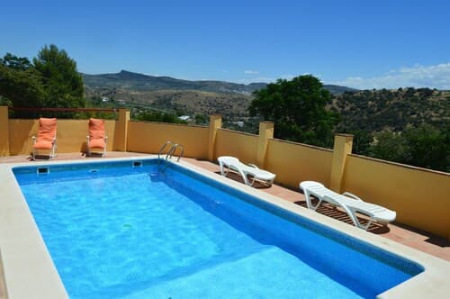 Warm Holiday Home With Private Pool in Andalucia Center