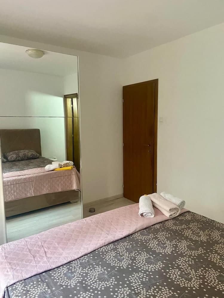 The Four Fish Apartments