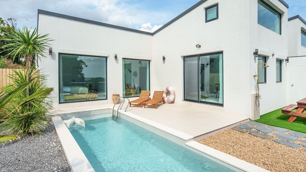 Jeju Stay Eden Dokche Poolvila Pension