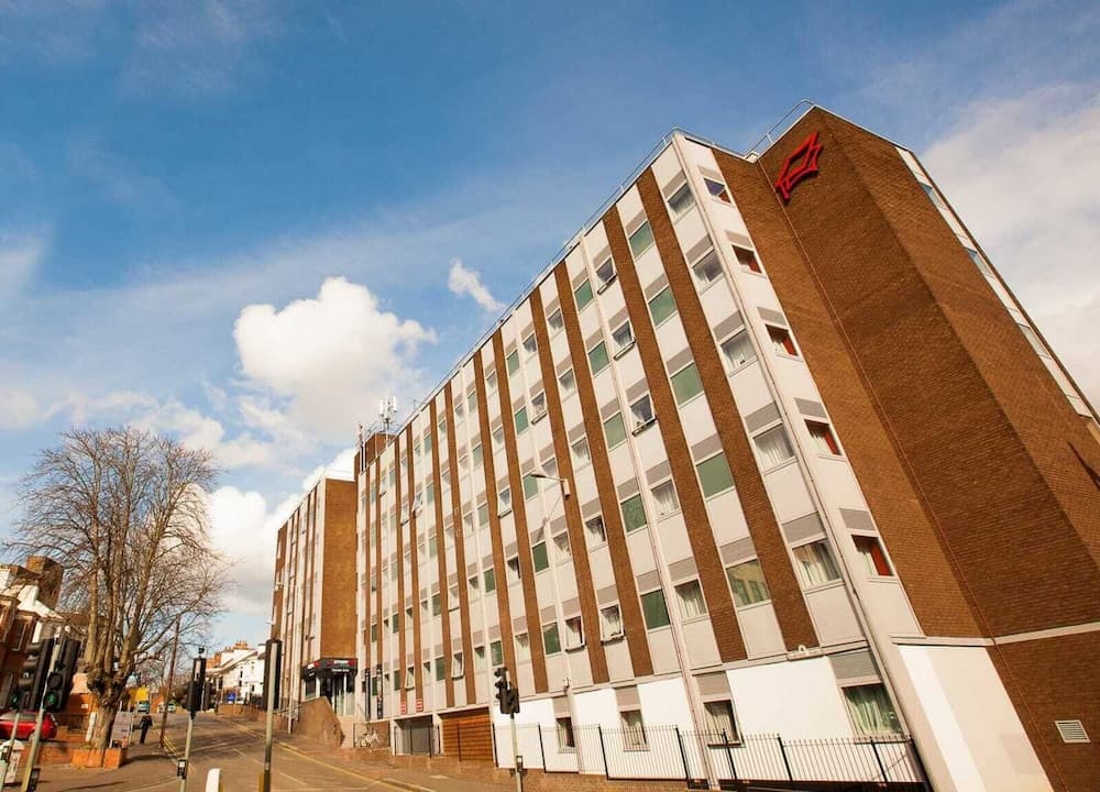 Student Only Clarendon Street