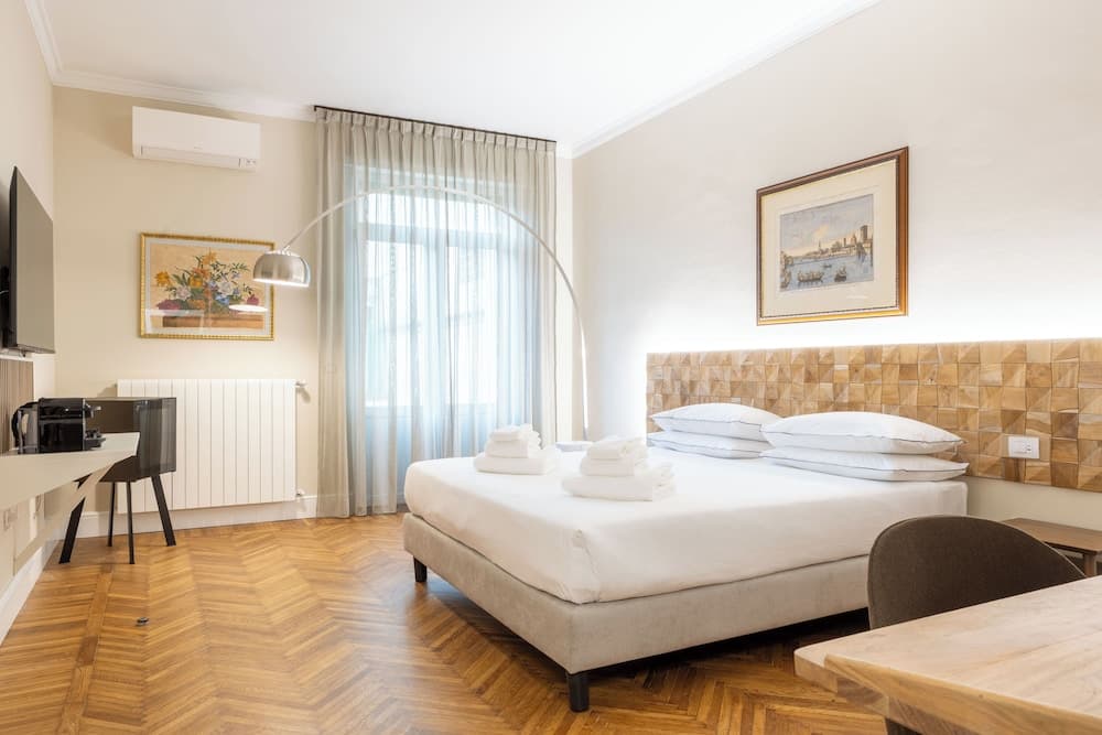 Pier Capponi 17 Room & Suites