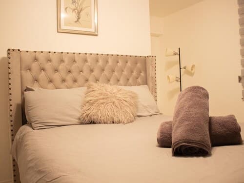 Spacious 2 Bedroom in Woolwich, 15 Minutes to 02