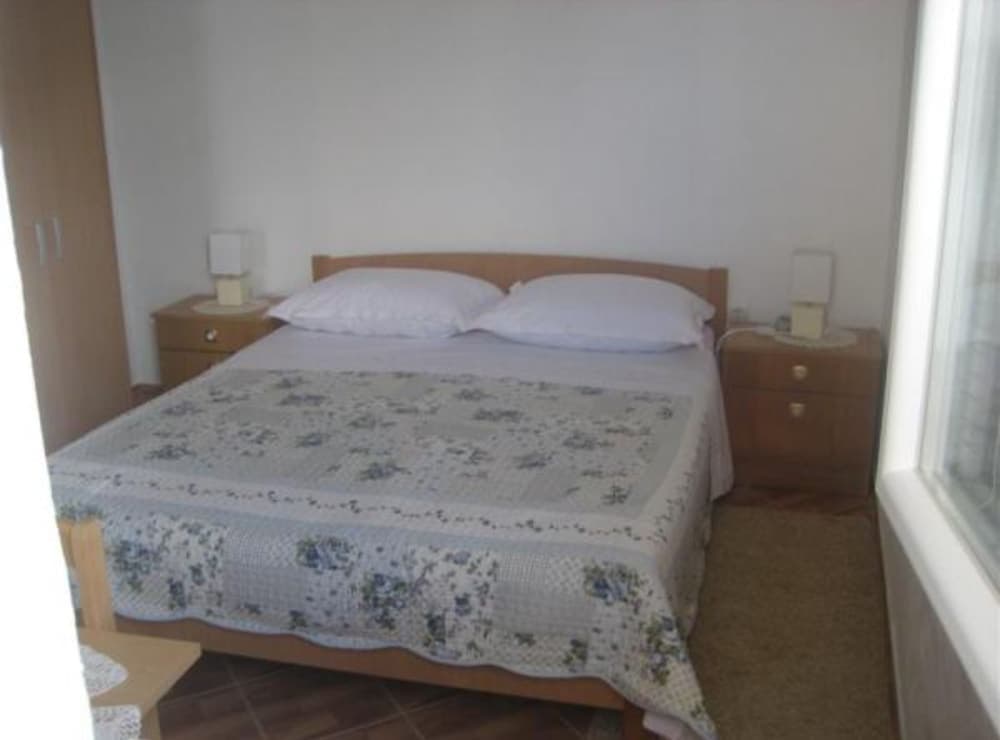 Seafront Apartments Krešo