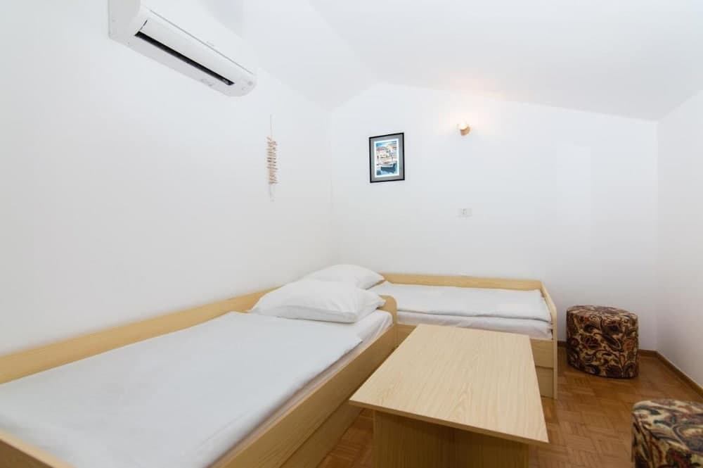 Sunny Beach Apartment