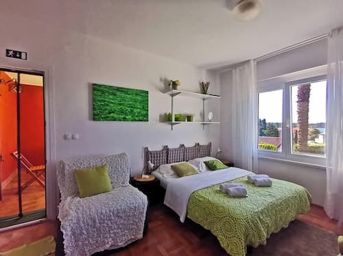 Apartments Nea