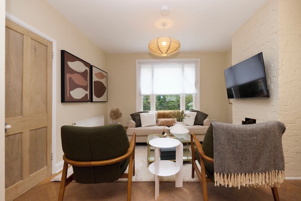 The Nunhead Place - Inviting 2bdr House With Garden
