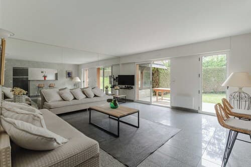 Luxury Haven With Tennis and Large Garden