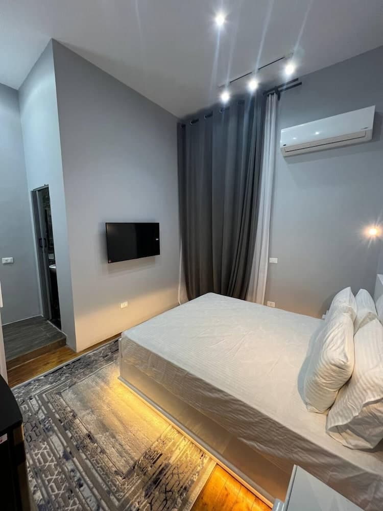 paris east hostel