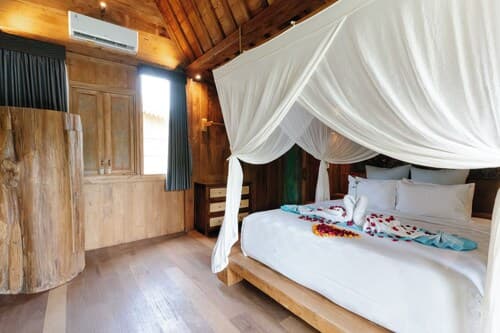 Seseh Beach Retreat Villas