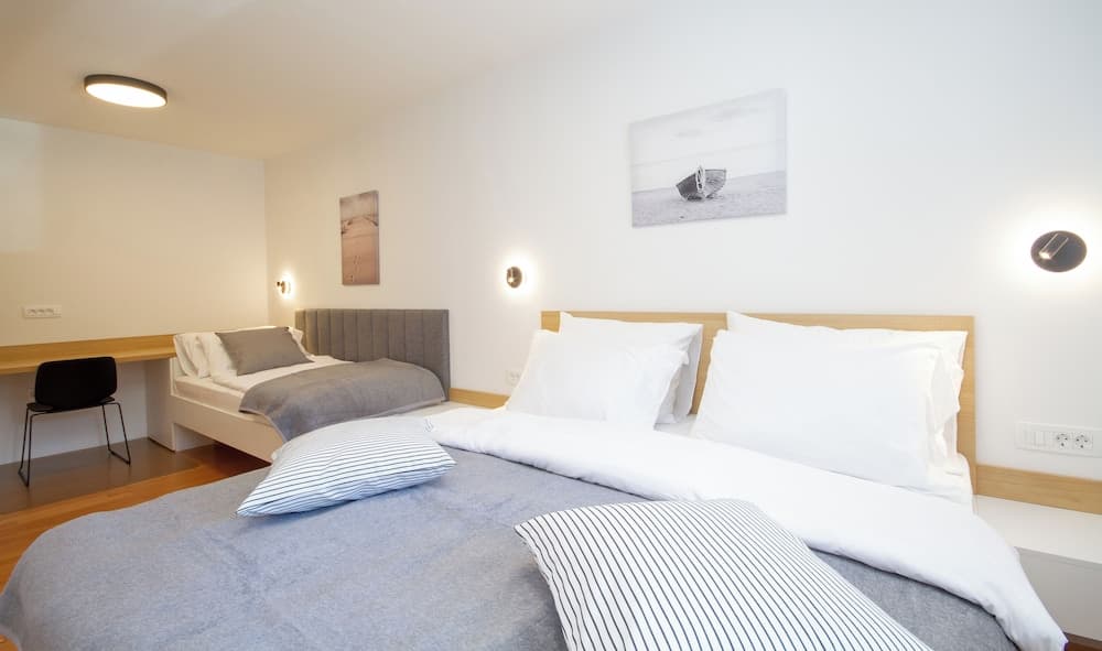 Premium Levant 212 Marina Apartment