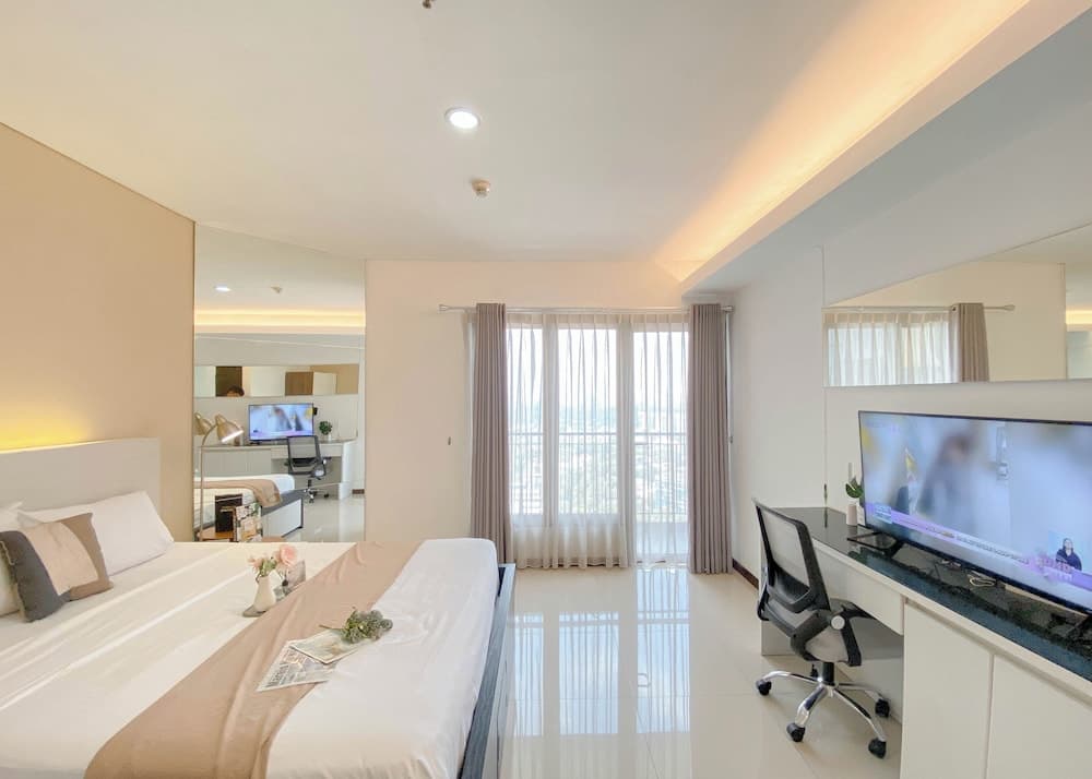 Restful And Cozy Studio Tamansari Semanggi Apartment