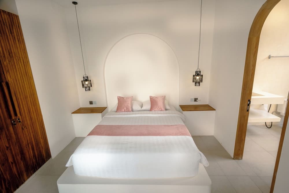 Samstiti Pool Suites Bingin Beach