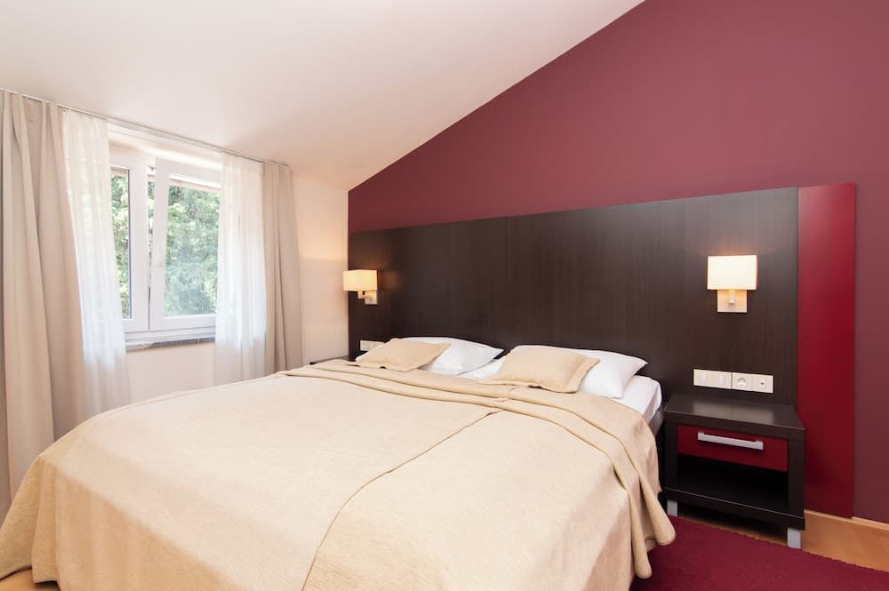 Marina Seaview Penthouse Burin