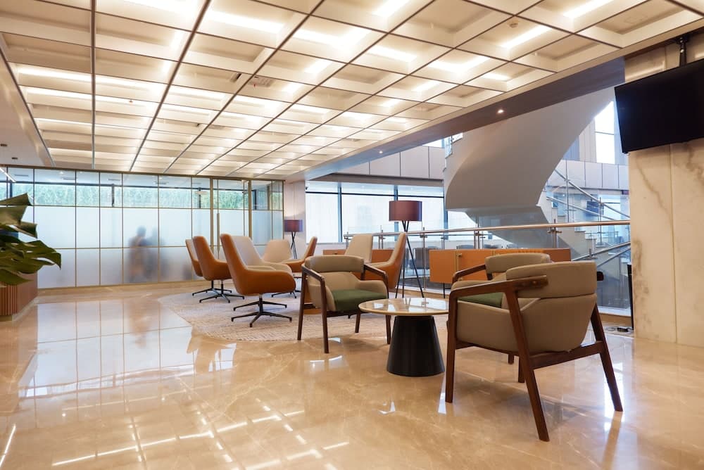 Lobi dinlenme salonu