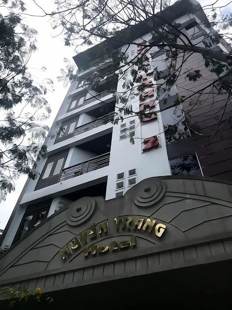 Huyen Trang 1 Hotel Hue - by BAY LUXURY