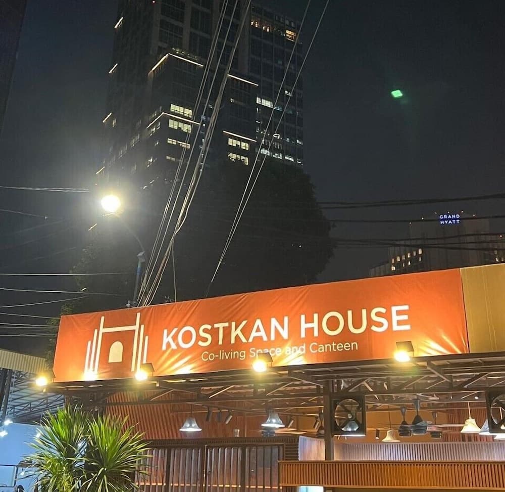 Kostkan House