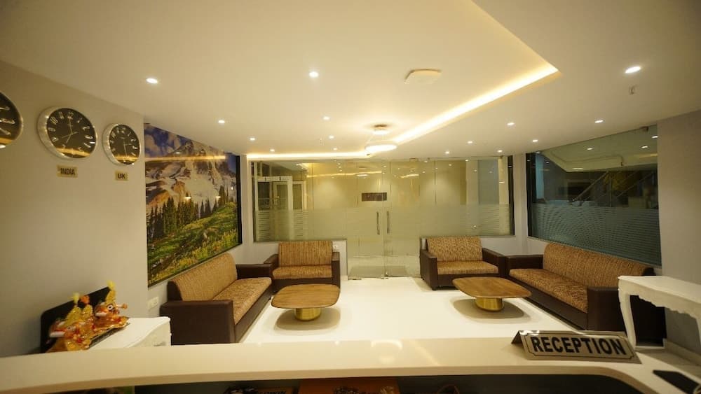 The Universe - Hotels & Banquets