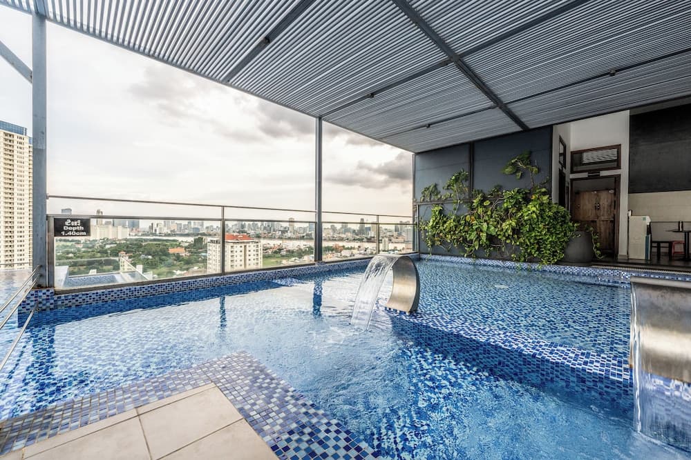 MekongView 6 Residence Sky Pool