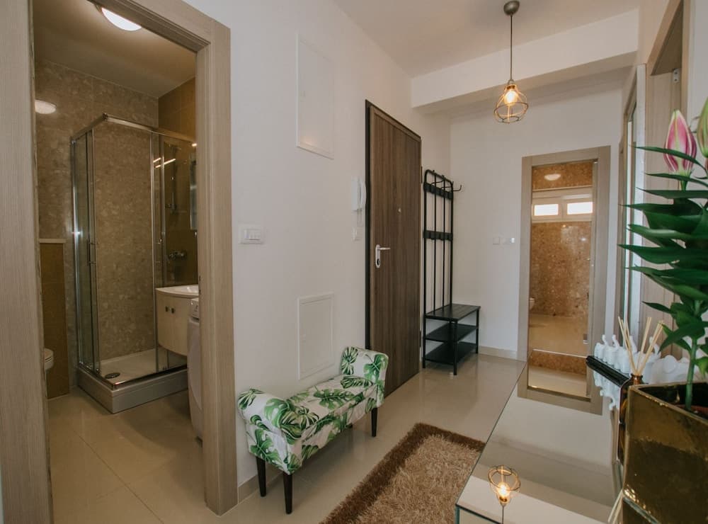 Scenic Sea View Apartment Trogir