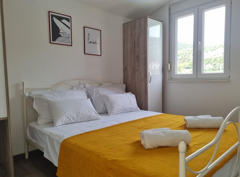 Exclusive Elegant Villa With Pool in Kastel Novi