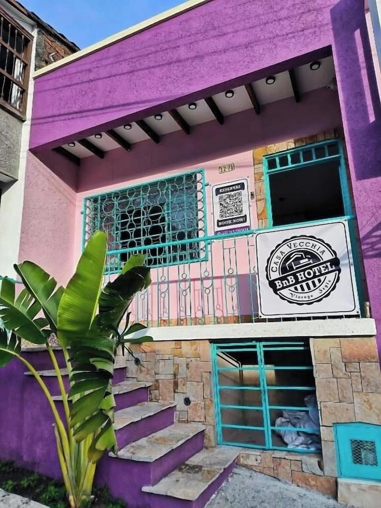 Econotel CASA VECCHIA Cali