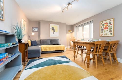 Host Stay Waterloo Apartment