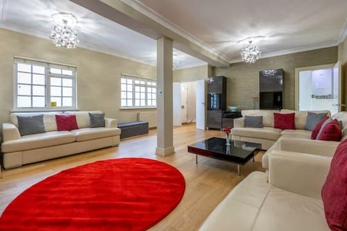 Host Stay Sillwood Seafront