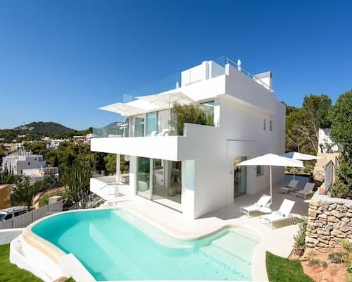 Charming Villa in Delightful Gateway