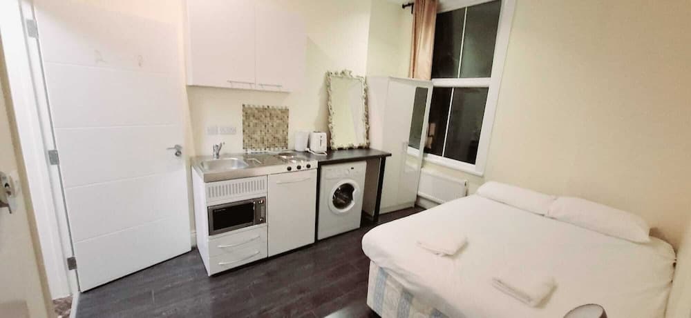 Earls Court Flats selection