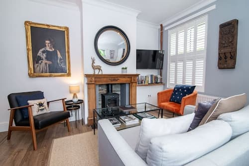 Host Stay Terrace on Canal