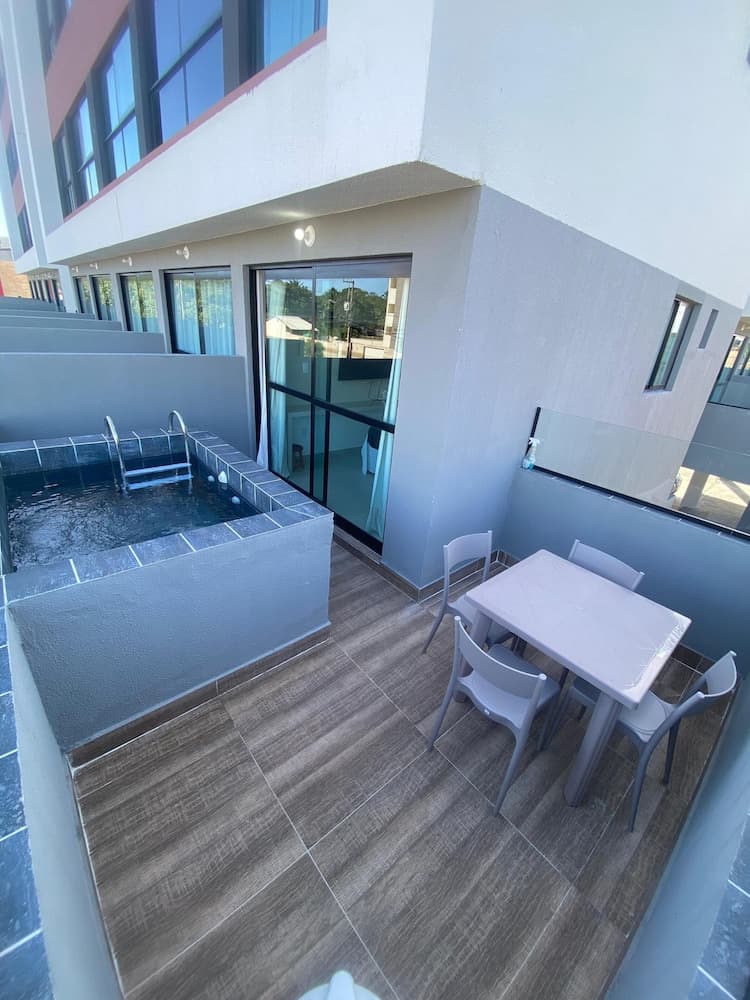 Flat Ofurô 14 VP by La Playa