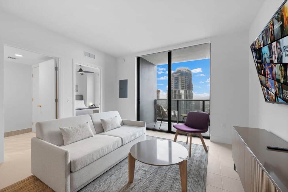 Stunning Miami Views Luxury Condo