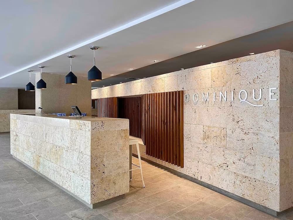 Dominique Cartagena by HostPro