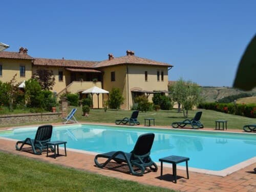 Charming Flat With Pool Surrounded by Nature