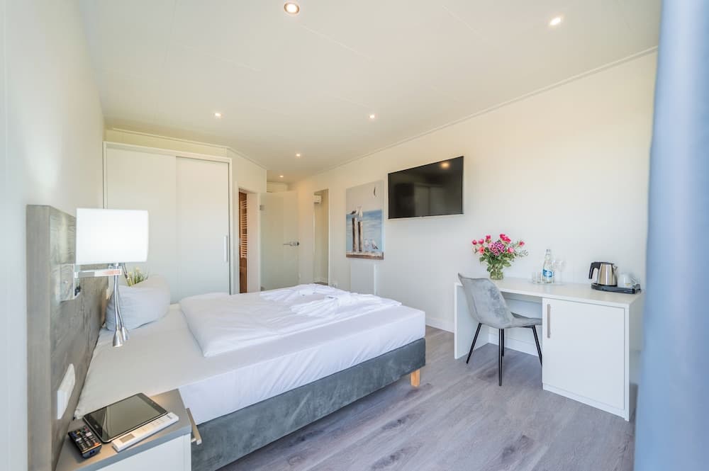 Marina Martinshafen Lotsenhaus