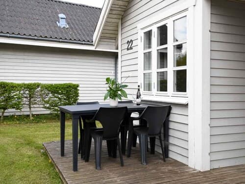 6 Person Holiday Park Home in Asperup