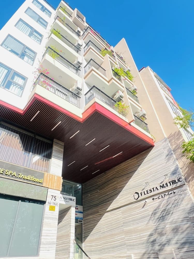 FLESTA Nui Truc Serviced Apartment & Hotel