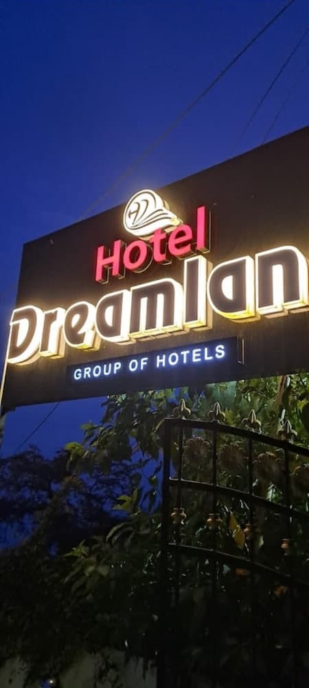 Goroomgo Hotel Dreamland Darjeeling