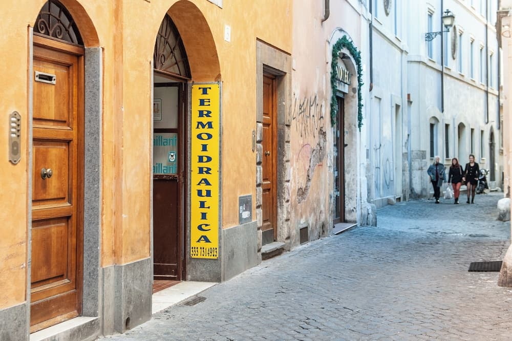Farnese Jacuzzi Apartment