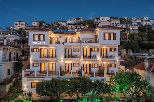 Agnanti Hotel & Apartments