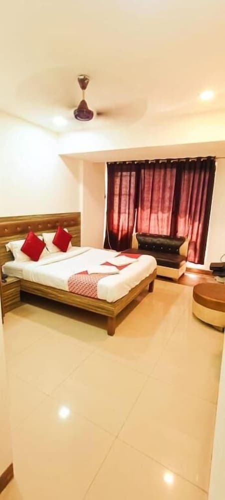 Pheonix By Glitz Hotels