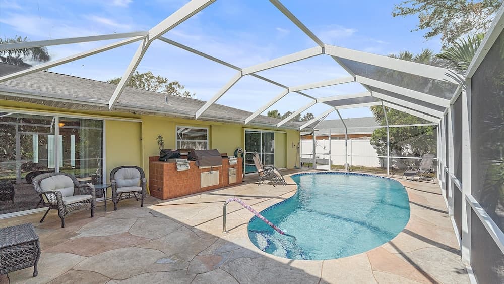 Tee Time On Breezemont 3 Bedroom Home