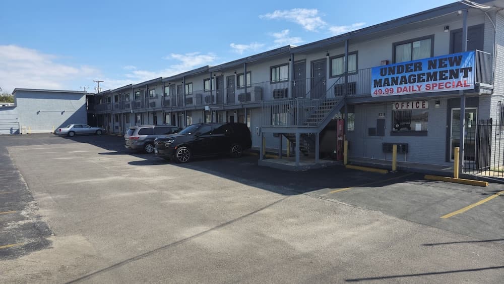 Super 7 Inn By Oyo San Antonio N.W. Medical Center