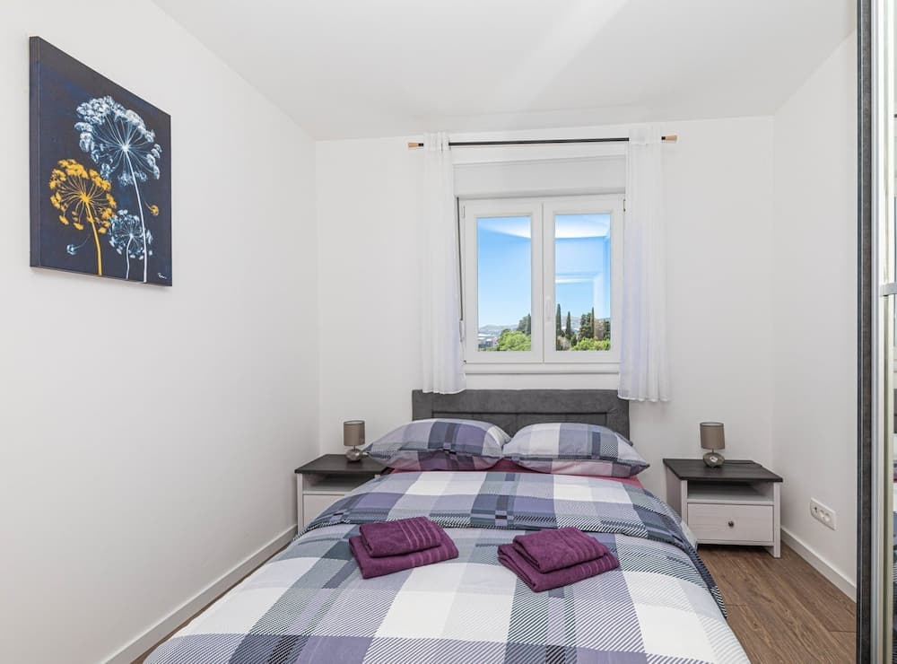 Elegant Kastel Novi Apartment With Sea View Balcony