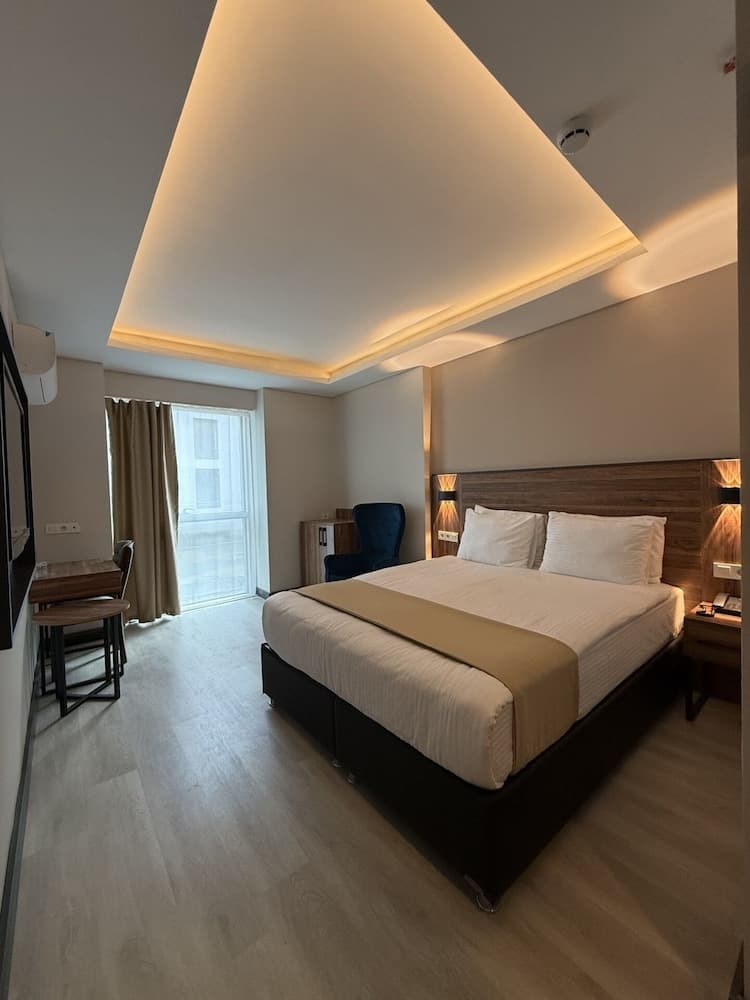 Kutlubay Hotel