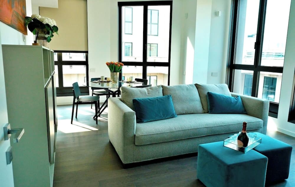 Central Tower Aparment With Terrace