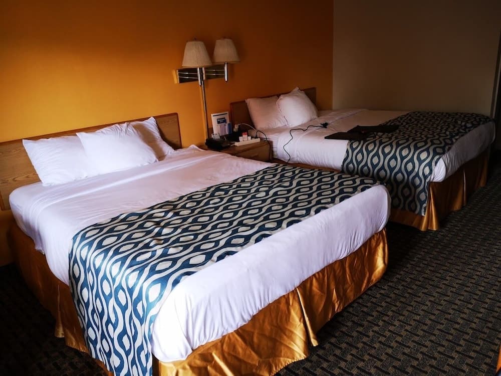 Vermilion Inn