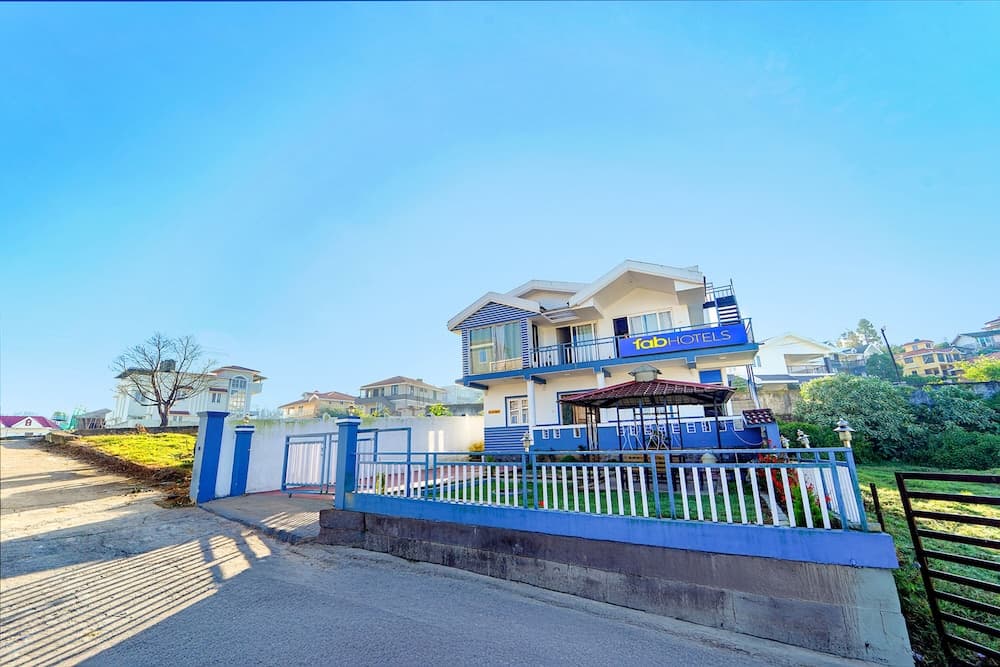 Fabhotel Bala Garden