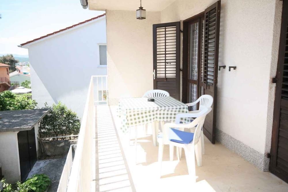 Apartments in Malinska/insel Krk 14332