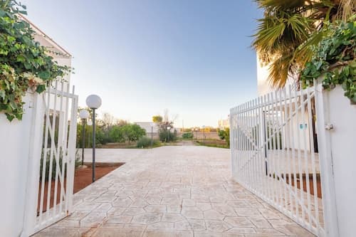 Porto Cesareo Air-conditioned Villa 12 Beds Torre Cesarea